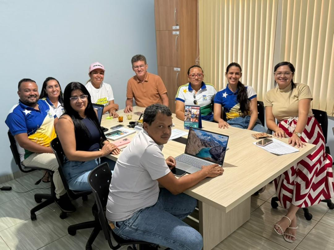 Câmara de Darcinópolis realiza reunião de alinhamento para aprimorar o Portal da Transparência